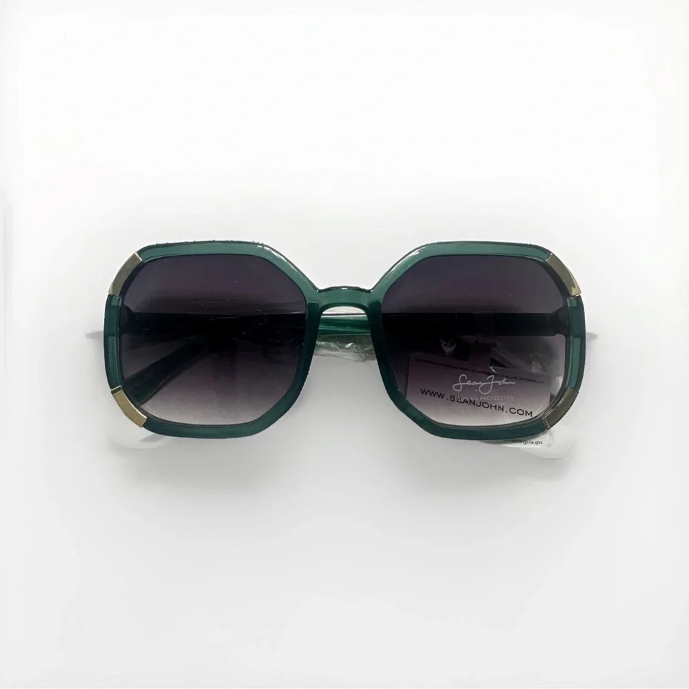 Sean John Emerald Green Vintage Retro Style Sunglasses w/ Gradient UV Lenses NWT